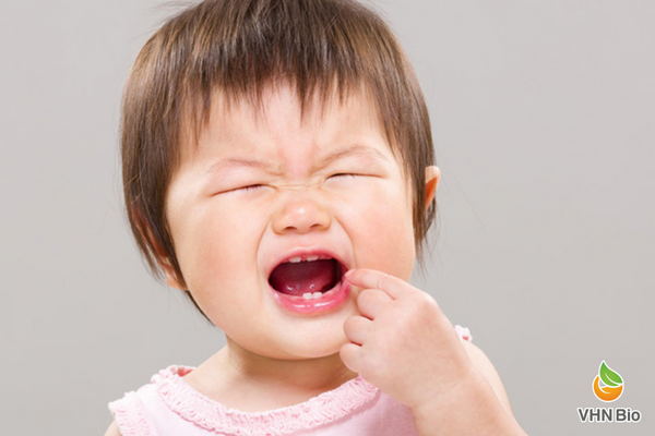 Cách chữa viêm họng cho trẻ dưới 1 tuổi an toàn và hiệu quả